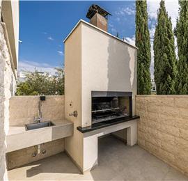 3 x 5 bedroom seafront villa with heated infinity pool near Rogoznica, sleeps 10